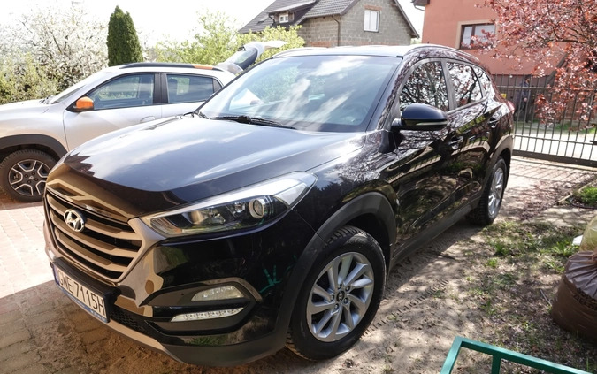 Hyundai Tucson cena 75000 przebieg: 124500, rok produkcji 2016 z Biała Rawska małe 137